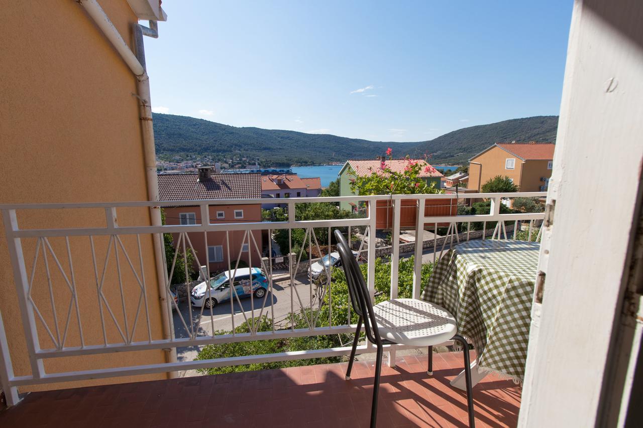 Apartment Anton Црес Экстерьер фото