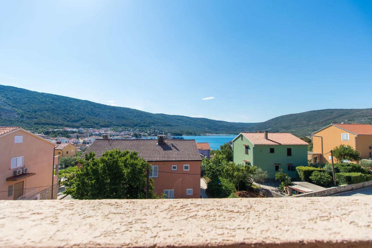 Apartment Anton Црес Экстерьер фото
